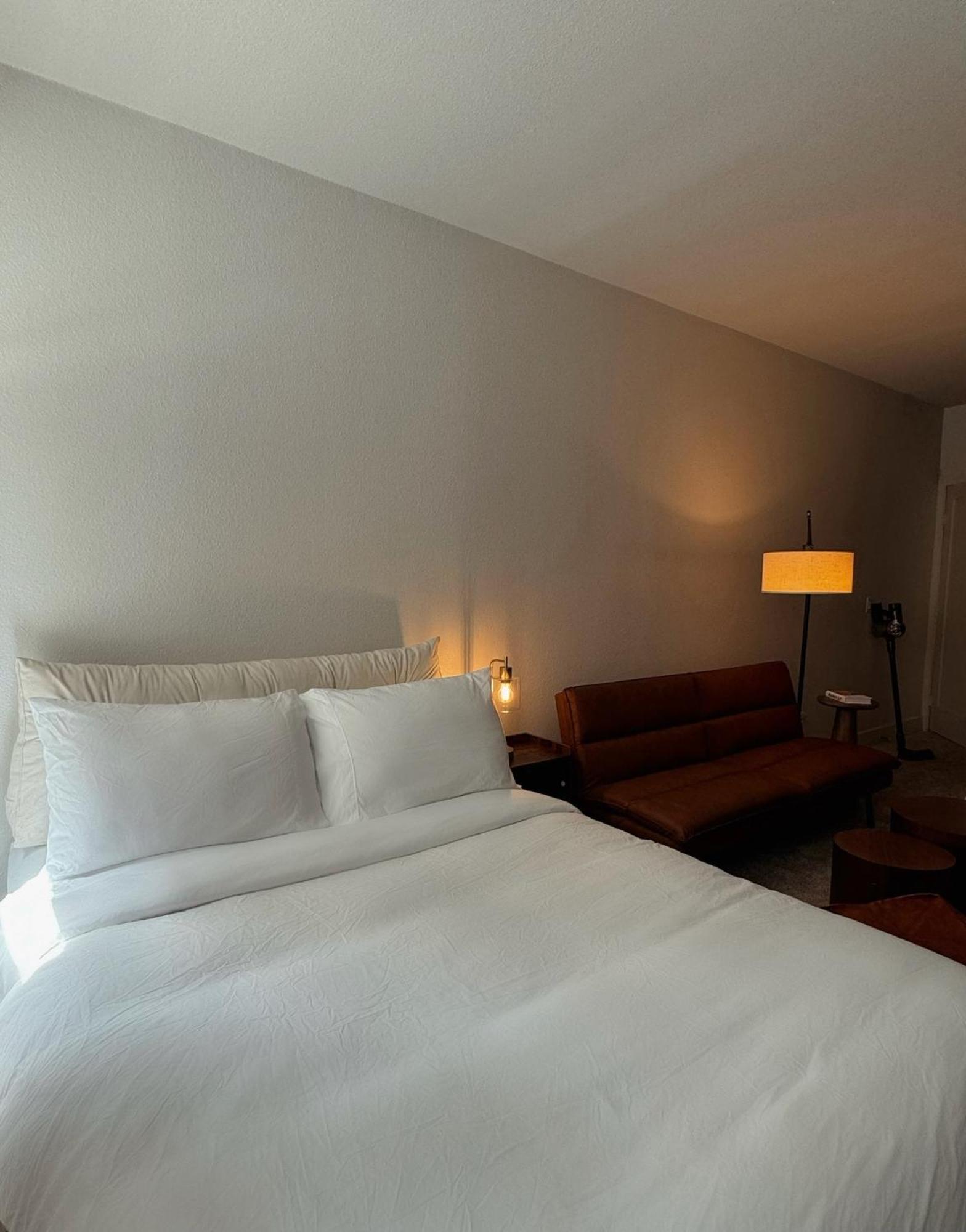 Elegant At Marina-venice With Pool, Jacuzzi, Gym By Holistica Retreats